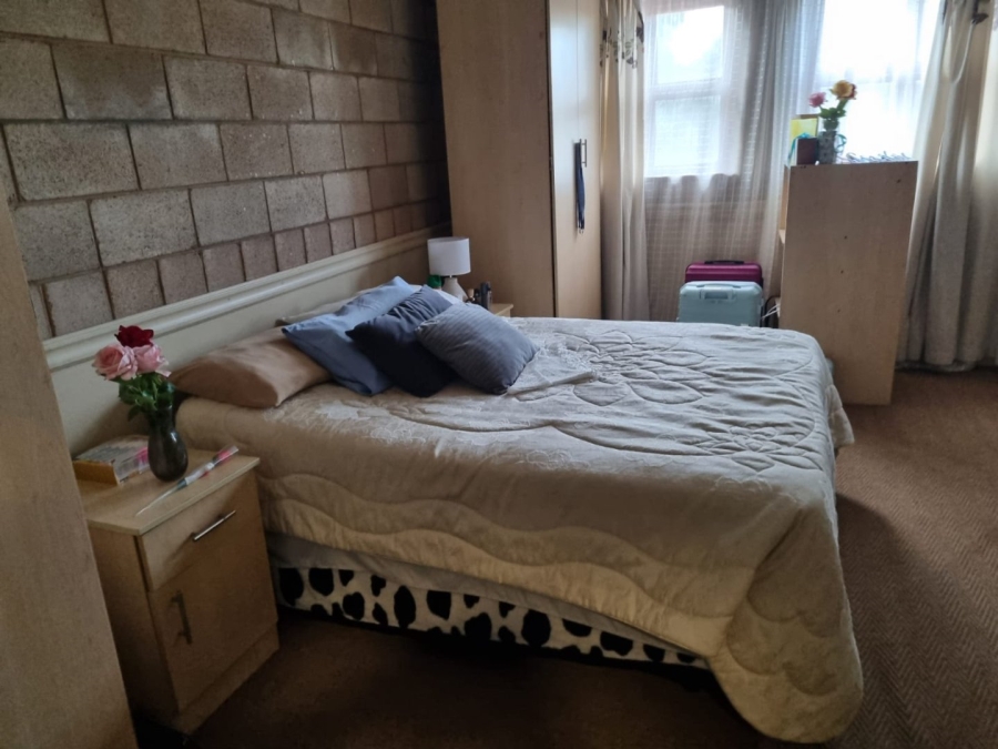 1 Bedroom Property for Sale in Brandwag Free State